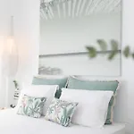 Anamnesia Collection • 2br Naxos Town Daire *