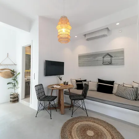 Anamnesia Collection • 2br Naxos Town Appartement